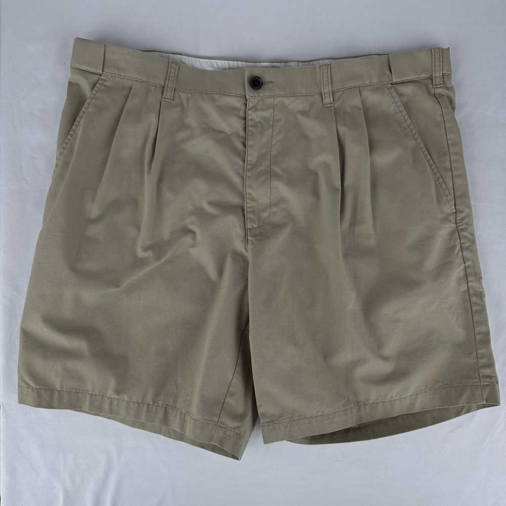 Croft & Barrow Men’s Khaki Chino Shorts